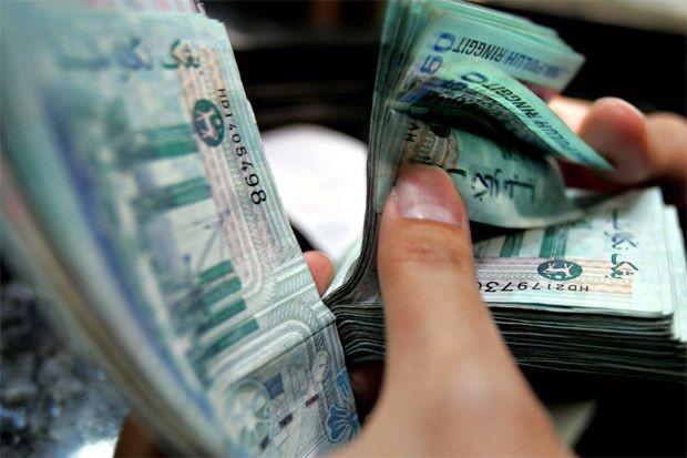 Ringgit flat against US dollar in early trade