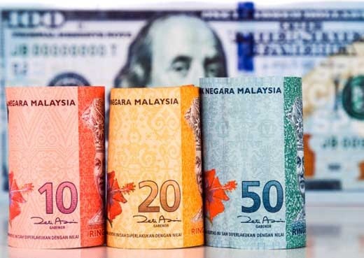 Ringgit remains higher against US dollar in early trade