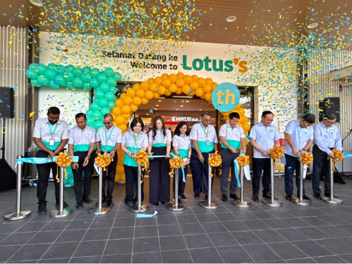 Lotus's buka pasar raya di perbandaran IJM Rimbayu