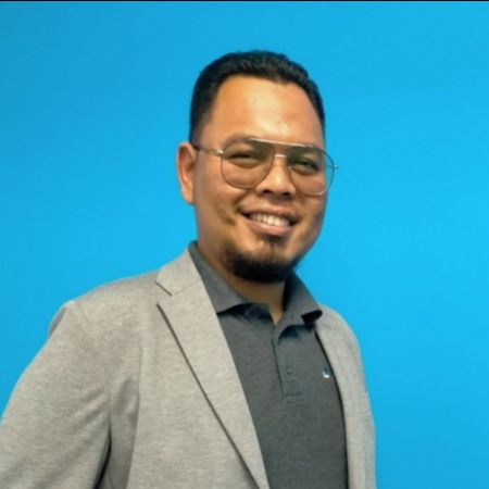 MOHD KAMIL BIN MOKHTAR